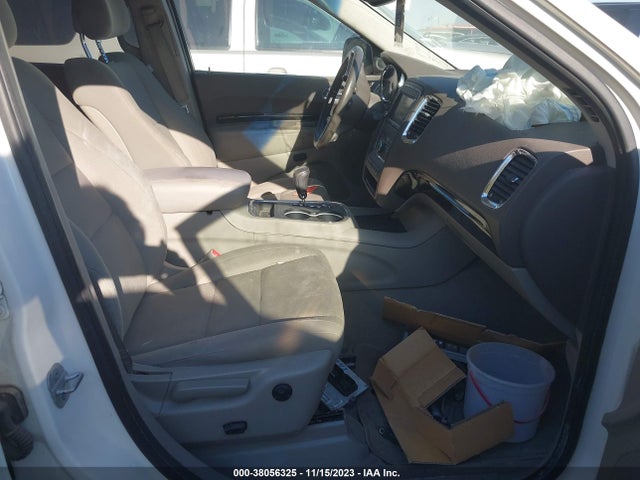 2011 DODGE DURANGO CREW VIN: 1D4RE4GG6BC638440