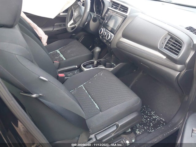 Honda FIT EX 2019 3HGGK5H82KM717033 Image 5