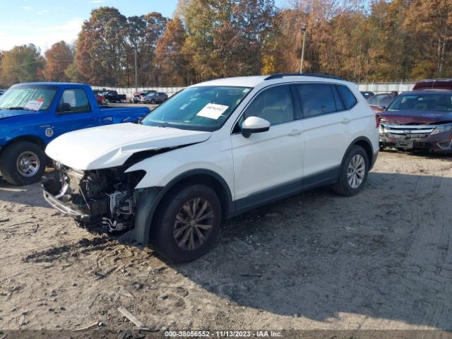 2018 VOLKSWAGEN TIGUAN 3VV3B7AX6JM159259 Photo 1