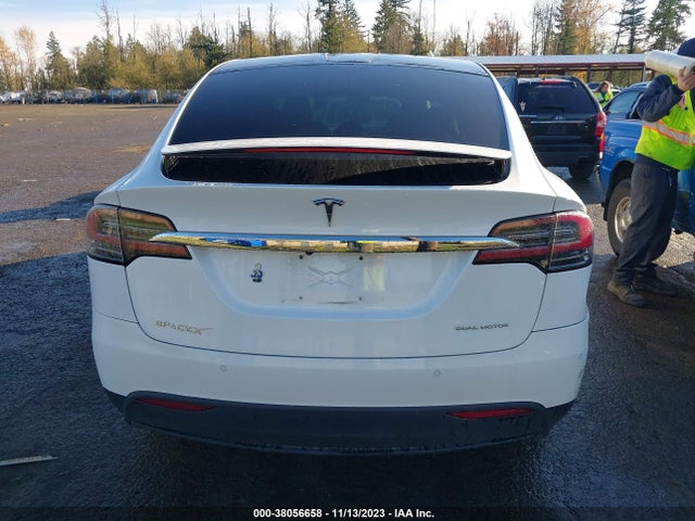 Tesla MODEL X 2021 5YJXCAE20MF311571 Image 31