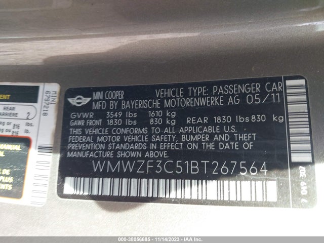 2011 MINI COOPER CLUBMAN WMWZF3C51BT267564 Photo 8