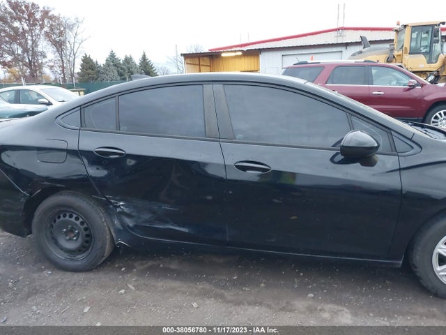 Chevrolet Cruze Ls Auto 2018 1G1BC5SMXJ7101643 Image 13