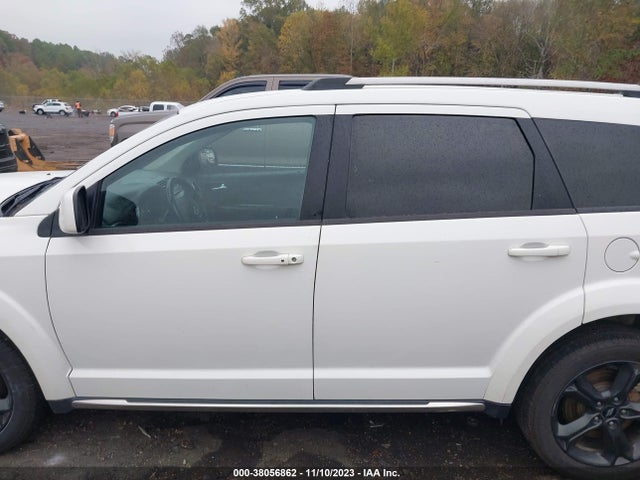 Dodge Journey Crossroad 2018 3C4PDCGB5JT340423 Image 14