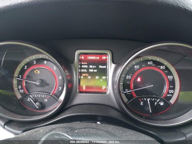 Dodge Journey Crossroad 2018 3C4PDCGB5JT340423 Image 7