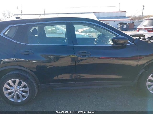 Nissan ROGUE S 2018 KNMAT2MT2JP578489 Image 13