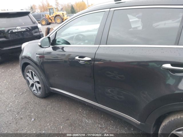 KNDPRCA6XH7159166 KIA Sportage Sx Turbo