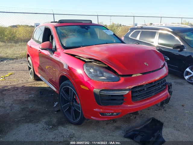 2017 PORSCHE CAYENNE WP1AD2A28HLA83156 Photo 0