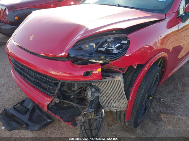 2017 PORSCHE CAYENNE WP1AD2A28HLA83156 Photo 5