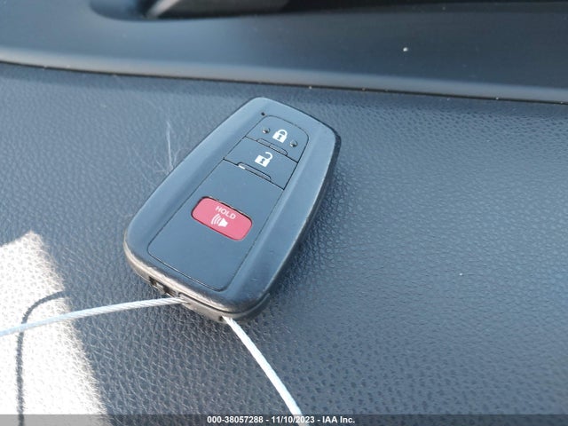 Продажа на аукционе авто 2016 Toyota Prius Four, vin: JTDKARFU0G3000352, номер лота: 38057288