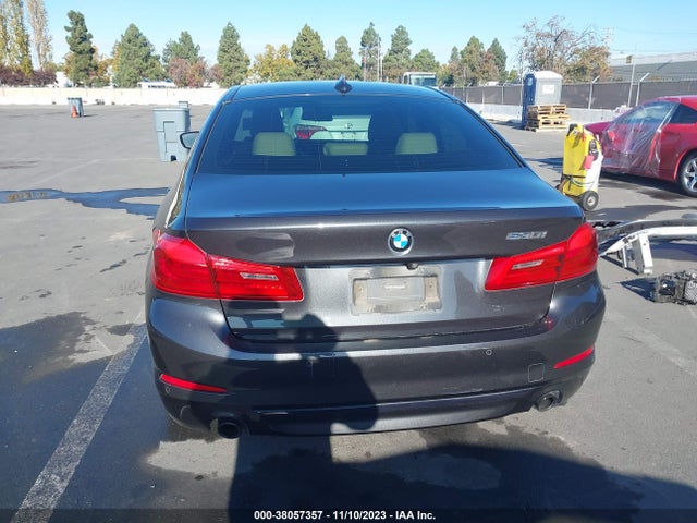 BMW 530I 2018 WBAJA5C53JWA57653 Image 17