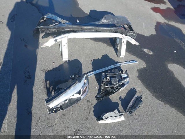 BMW 530I 2018 WBAJA5C53JWA57653 Image 12