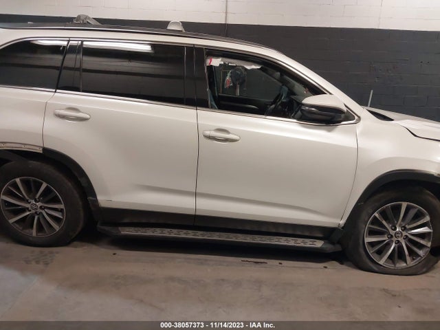 Toyota Highlander Xle 2019 5TDJZRFH2KS960528 Image 13