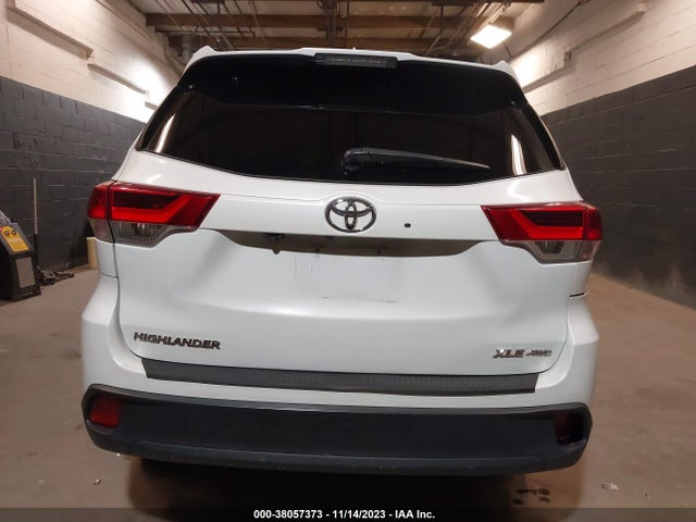Toyota Highlander Xle 2019 5TDJZRFH2KS960528 Image 16