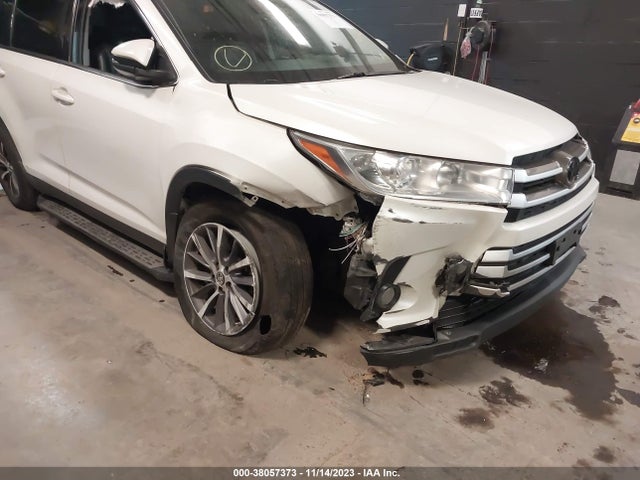 Toyota Highlander Xle 2019 5TDJZRFH2KS960528 Image 6