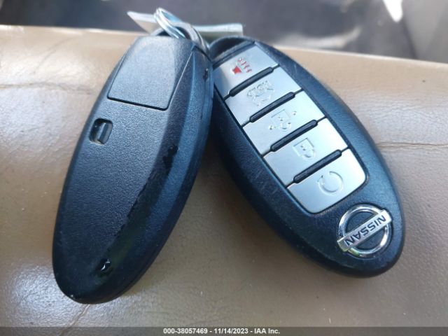 1N4AA6AP2GC382143 Nissan Maxima 3.5 Sr