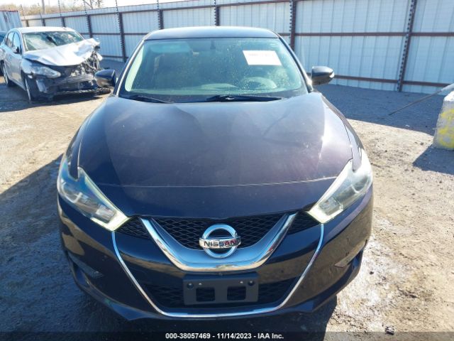 1N4AA6AP2GC382143 Nissan Maxima 3.5 Sr