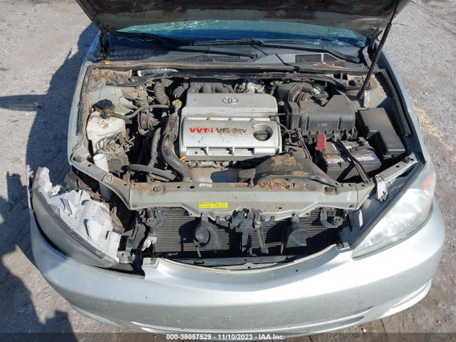 2004 TOYOTA CAMRY LE V6 VIN: 4T1BF32KX4U077170