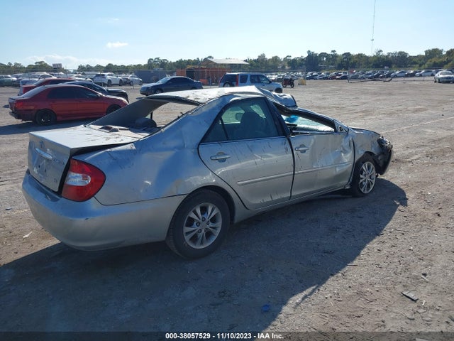 2004 TOYOTA CAMRY LE V6 VIN: 4T1BF32KX4U077170