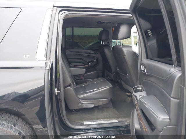 Chevrolet Suburban Lt 2017 1GNSCHKC7HR123797 Image 8