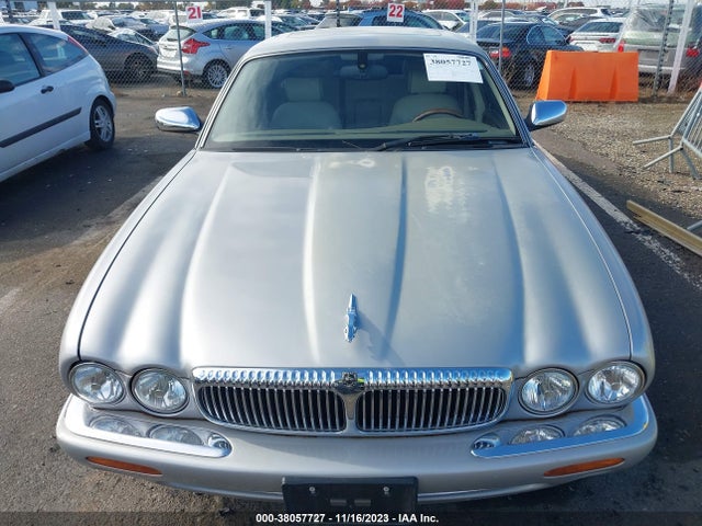 2000 JAGUAR XJ8 SAJDA24C7YLF11170 Photo 5