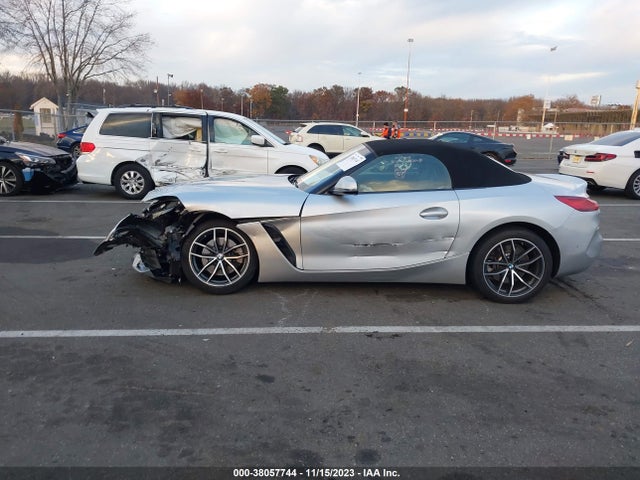 WBAHF3C09MWX24946 BMW Z4 Sdrive30i