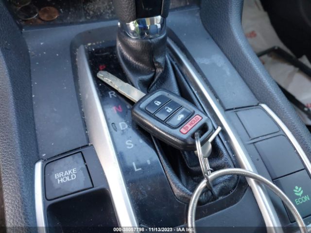 2HGFC2F58JH587255 Honda Civic Lx