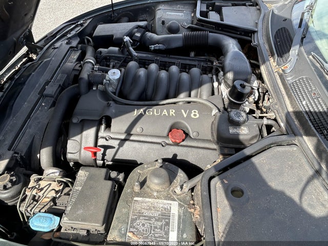 1998 JAGUAR XK8 SAJGX2242WC028882 Photo 9