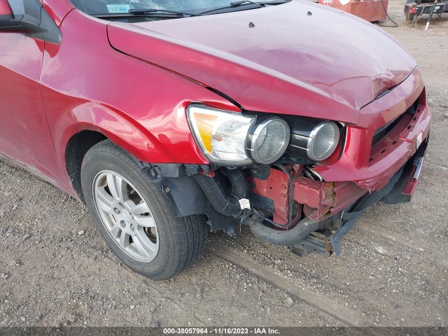 Chevrolet Sonic Lt Auto 2014 1G1JC5SB6E4237379 Image 6