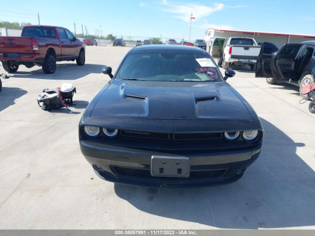 2C3CDZAG0HH532295 Dodge Challenger Sxt