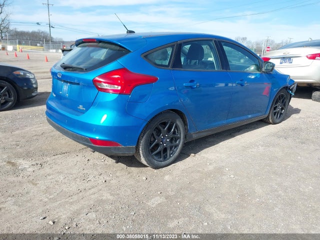 1FADP3K21GL350247 Ford 2016