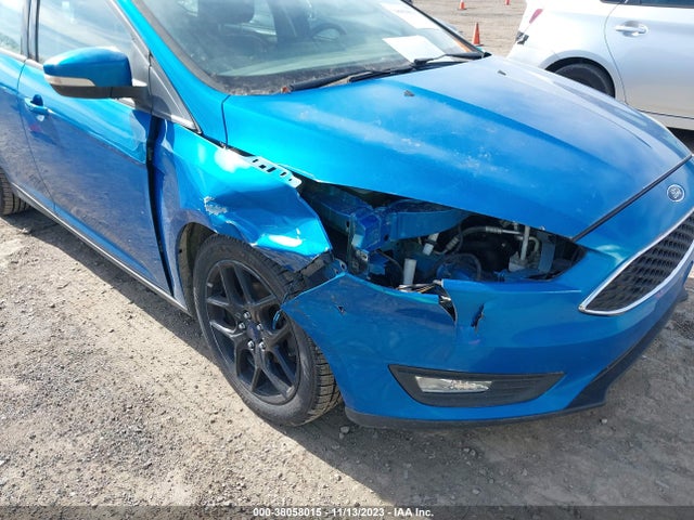 1FADP3K21GL350247 Ford 2016
