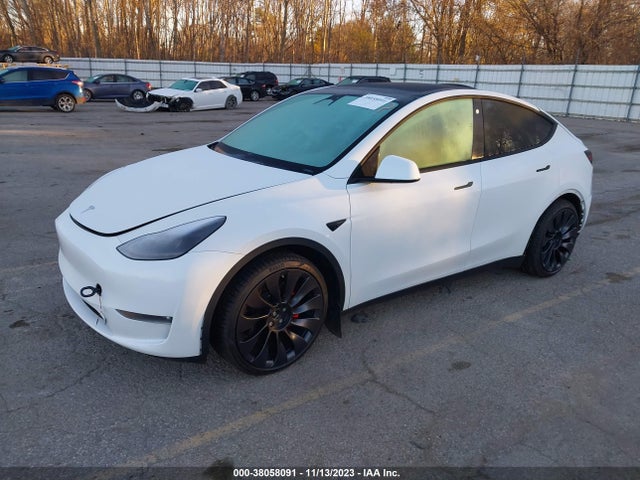 2023 TESLA MODEL Y 7SAYGDEFXPF601515 Photo 1