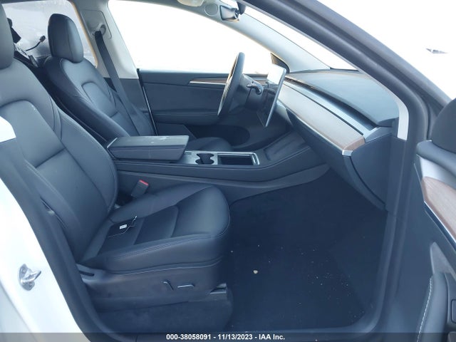2023 TESLA MODEL Y 7SAYGDEFXPF601515 Photo 4
