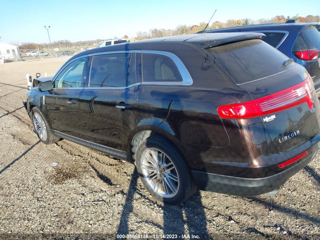 2013 LINCOLN MKT ECOBOOST VIN: 2LMHJ5AT9DBL58305