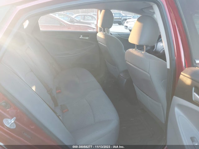 2014 HYUNDAI SONATA GLS VIN: 5NPEB4AC4EH916917