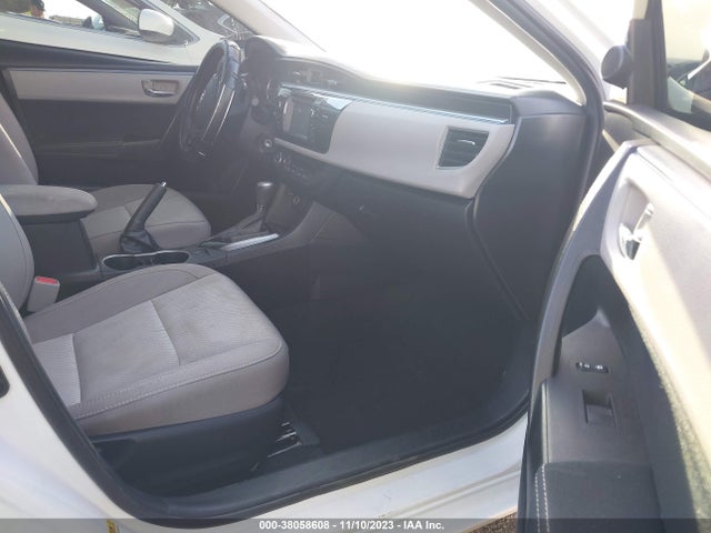 Toyota Corolla Le Plus 2015 2T1BURHE3FC261199 Image 5