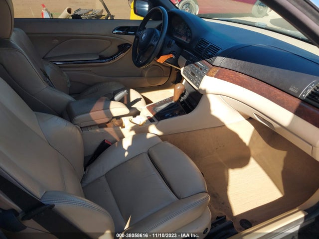 2005 BMW 325CI VIN: WBABW33415PL39711