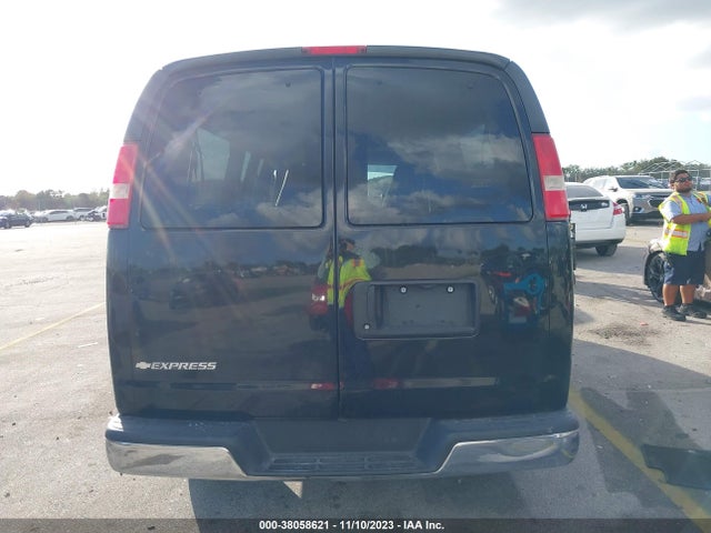 Chevrolet Express 3500 Lt 2017 1GAZGPFG2H1130103 Image 16