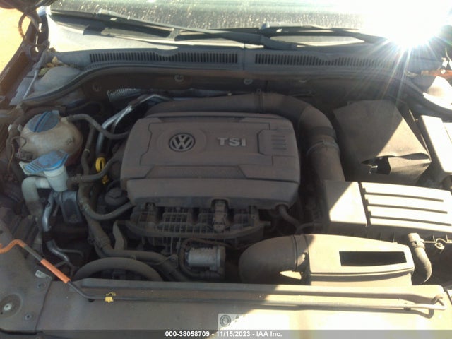 3VWD17AJ8EM400761 Volkswagen Jetta 1.8t Se