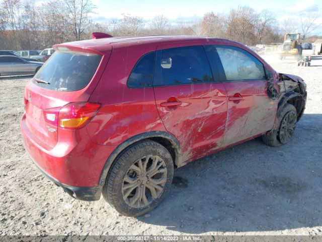JA4AR3AU4HZ032478 Mitsubishi Outlander Sport 2.0 Le