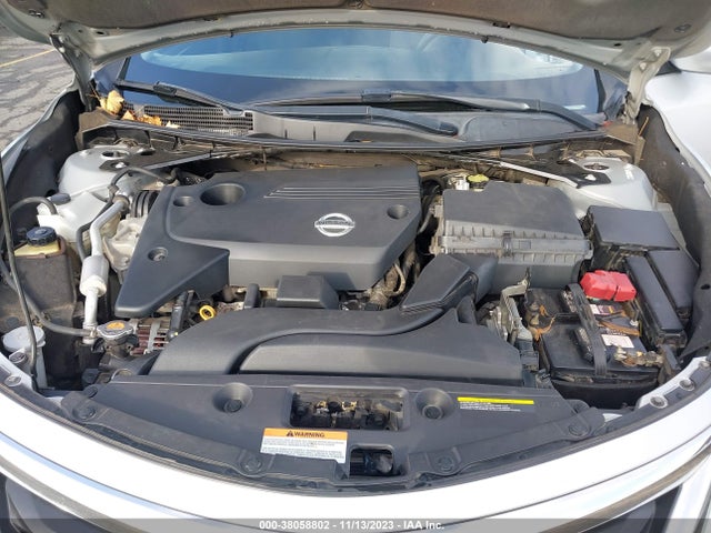 2015 NISSAN ALTIMA 2.5 SL/2.5 SV/2.5/2.5 S VIN: 1N4AL3AP4FN894093