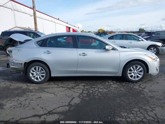 2015 NISSAN ALTIMA 2.5 SL/2.5 SV/2.5/2.5 S VIN: 1N4AL3AP4FN894093
