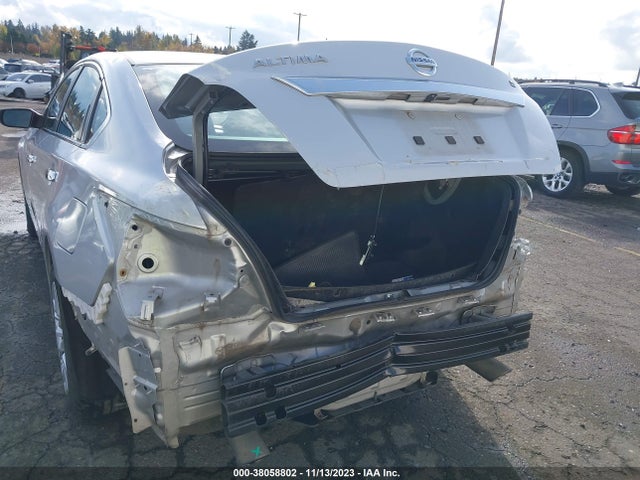 2015 NISSAN ALTIMA 2.5 SL/2.5 SV/2.5/2.5 S VIN: 1N4AL3AP4FN894093