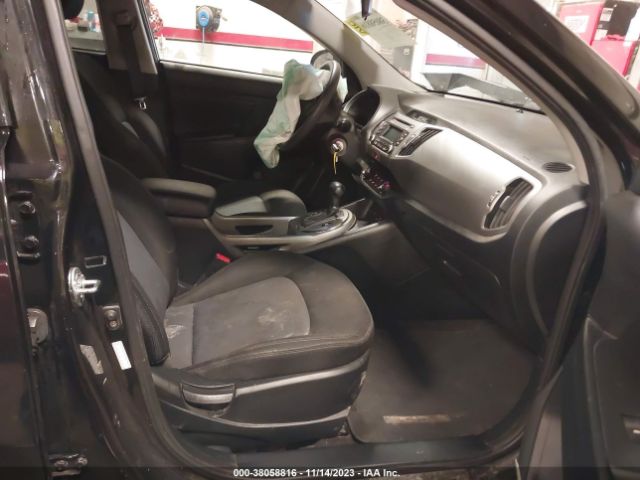 KNDPBCAC9F7781846 KIA Sportage Lx