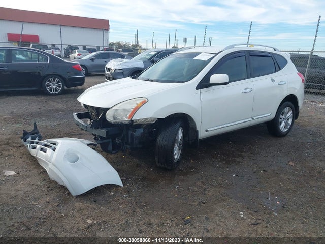 38058860 :رقم المزاد ، JN8AS5MT5DW522615 vin ، 2013 Nissan Rogue Sv مزاد بيع