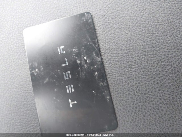 2019 TESLA MODEL 3 5YJ3E1EA2KF483730 Photo 10