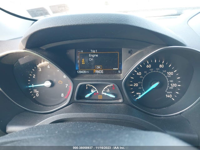 2017 FORD ESCAPE TITANIUM VIN: 1FMCU9J95HUB12165