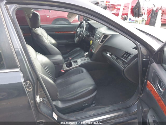 2011 SUBARU LEGACY 2.5I LIMITED VIN: 4S3BMCK60B3263803
