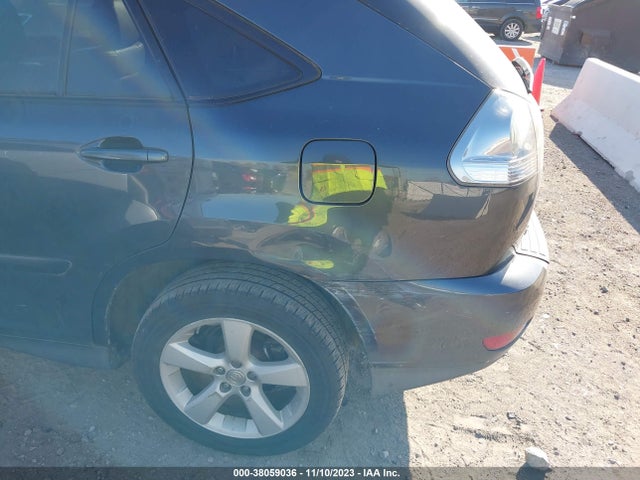 2007 LEXUS RX 350 VIN: 2T2HK31U27C002151