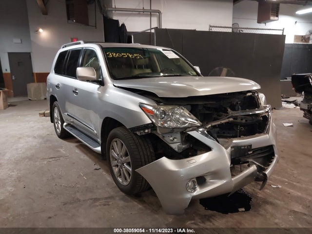 2011 LEXUS LX 570 VIN: JTJHY7AX6B4078579